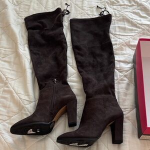 Elegant Black Knee-High Boots